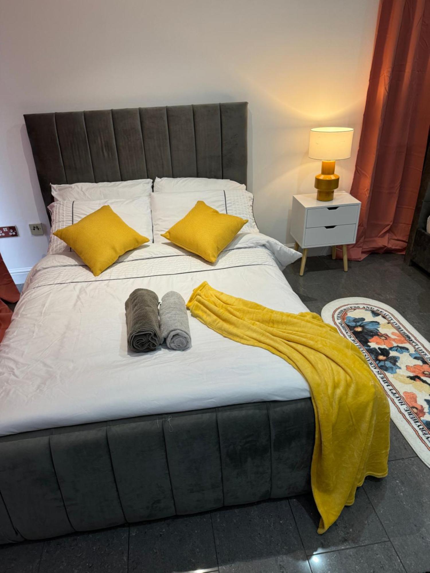 Cosy Luxurious Room In The Heart Of Londra Dış mekan fotoğraf